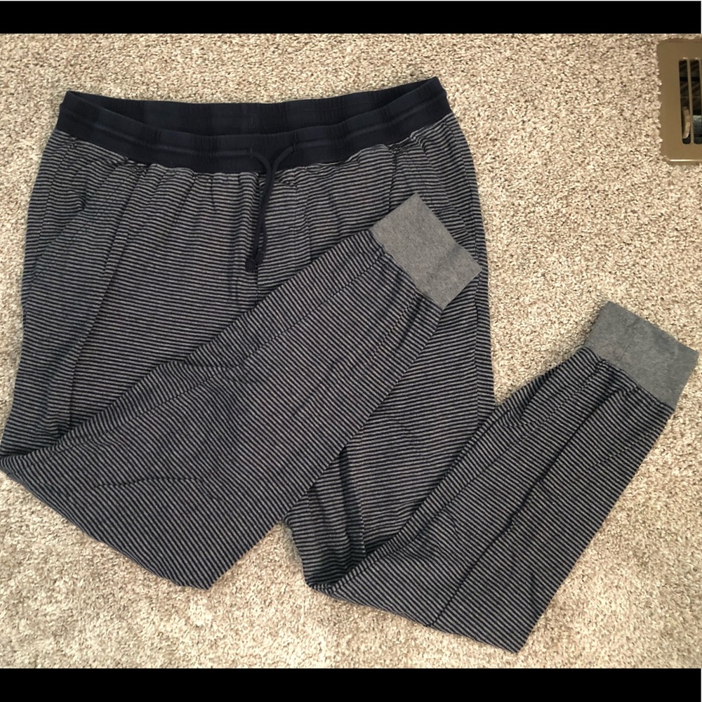 Men’s J. Crew Joggers, Size M Slim
